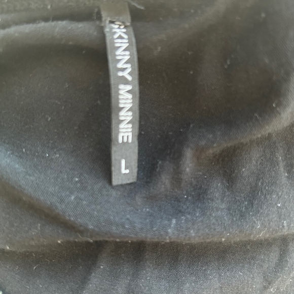 Skinny Minnie Black Long Sleeved Tunic with Purple Floral Print & Crystals Large - Picture 5 of 5